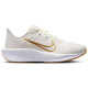 Nike Quest 6